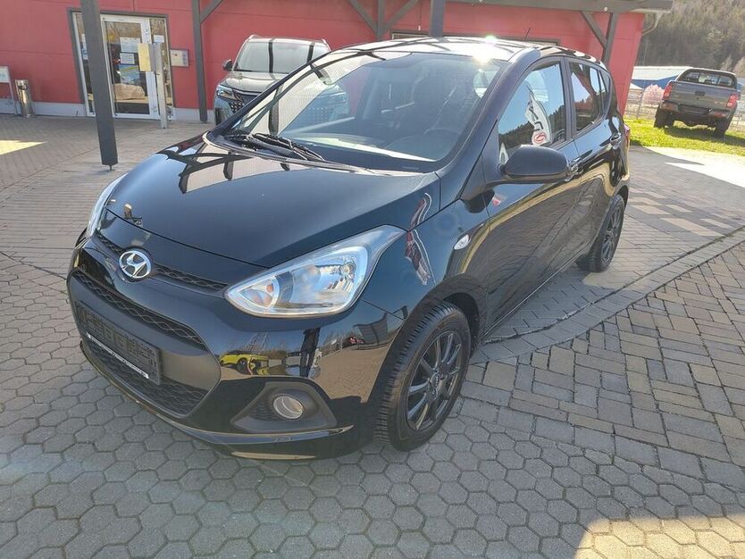 i10