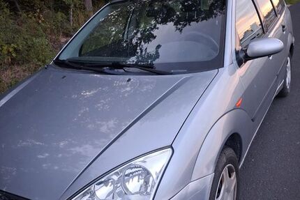 Ford Focus 99.900 km 1.950 &euro; Gemünden 97737