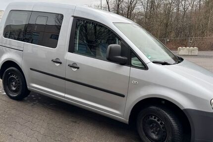 VW Caddy 290.000 km 4.700 &euro; Troisdorf 53842