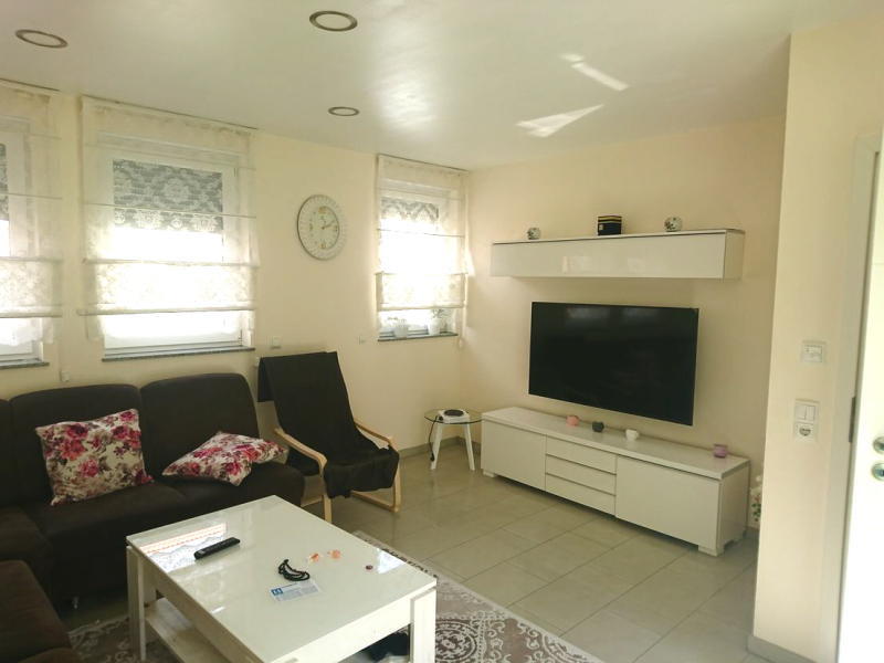 ObjNr:19614 - TOPP Angebot - neuwertiges 2-Fam. Haus mit Garage zentral in LU-Oggersheim 8 zimmer