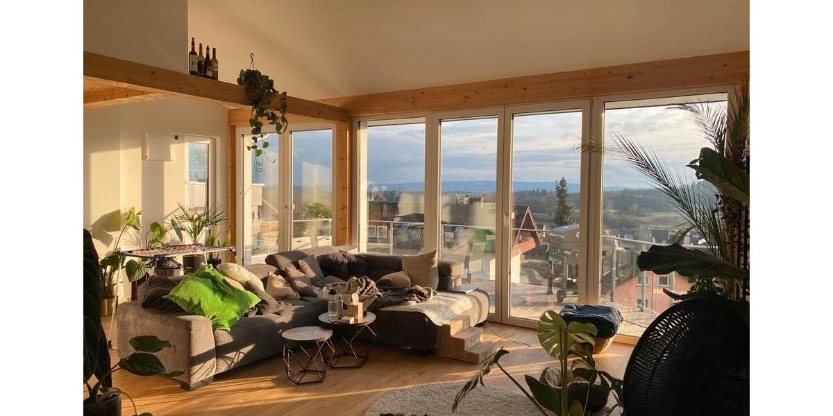 Maisonettenwohnung Radolfzell am Bodensee - 3.5 Zimmer, 110 m&sup2;, 1.780&euro; | Angebot:25570913