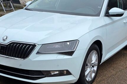 Skoda Superb 182.000 km 14.950 &euro; Reichenberg,Albertshausen 97234