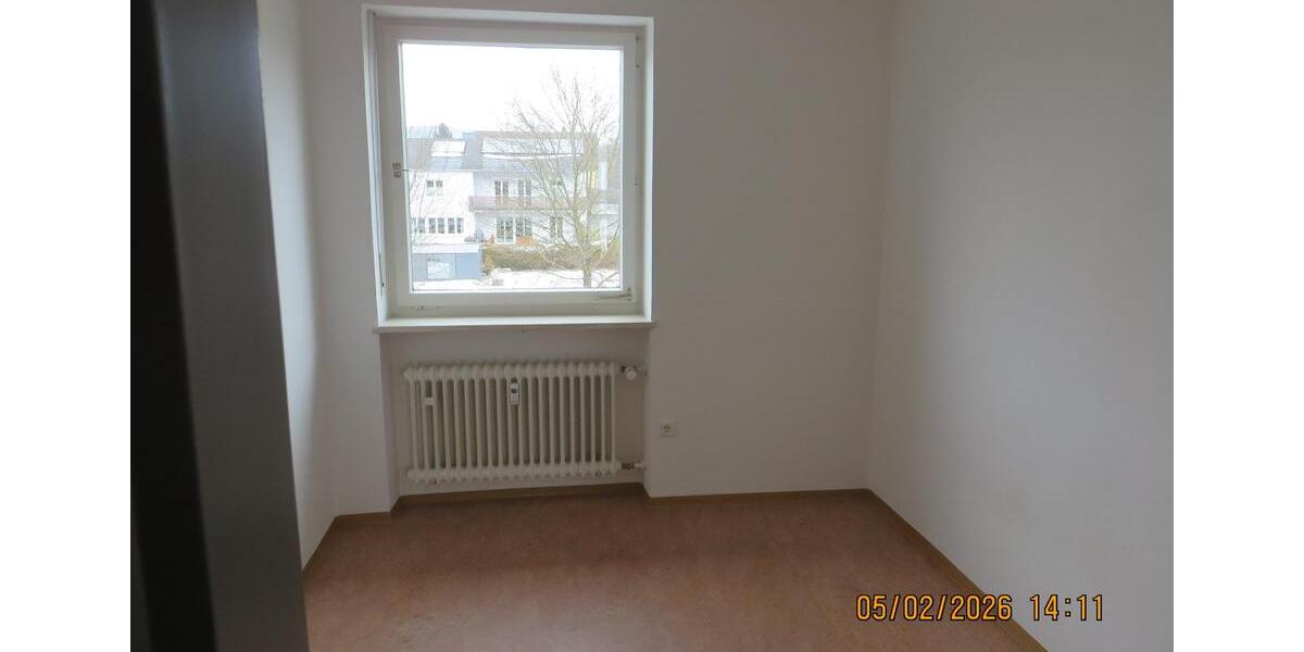 Etagenwohnung Pfreimd - 5 Zimmer, 100 m&sup2;, 750&euro; | Angebot:26587930