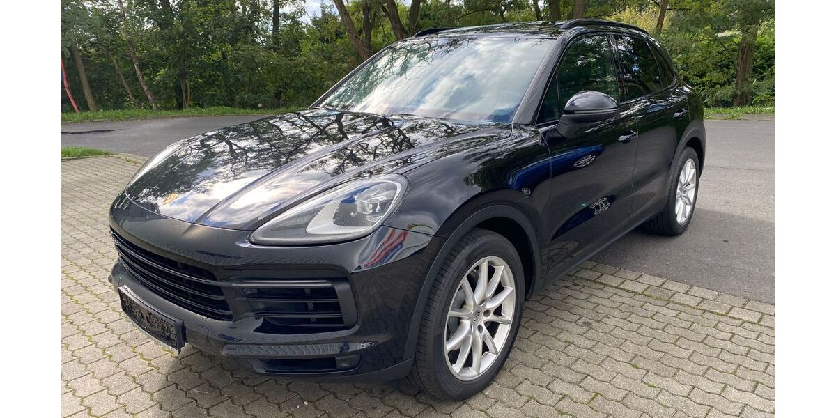 Porsche Cayenne 99.882 km 39.990 &euro; Berlin 14167