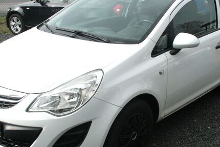 Opel Corsa 133.900 km 2.895 &euro; Breitungen 98597
