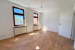Dachgeschoßwohnung Greiz - 4 Zimmer, 83 m&sup2;, 495&euro; | Angebot:26476621