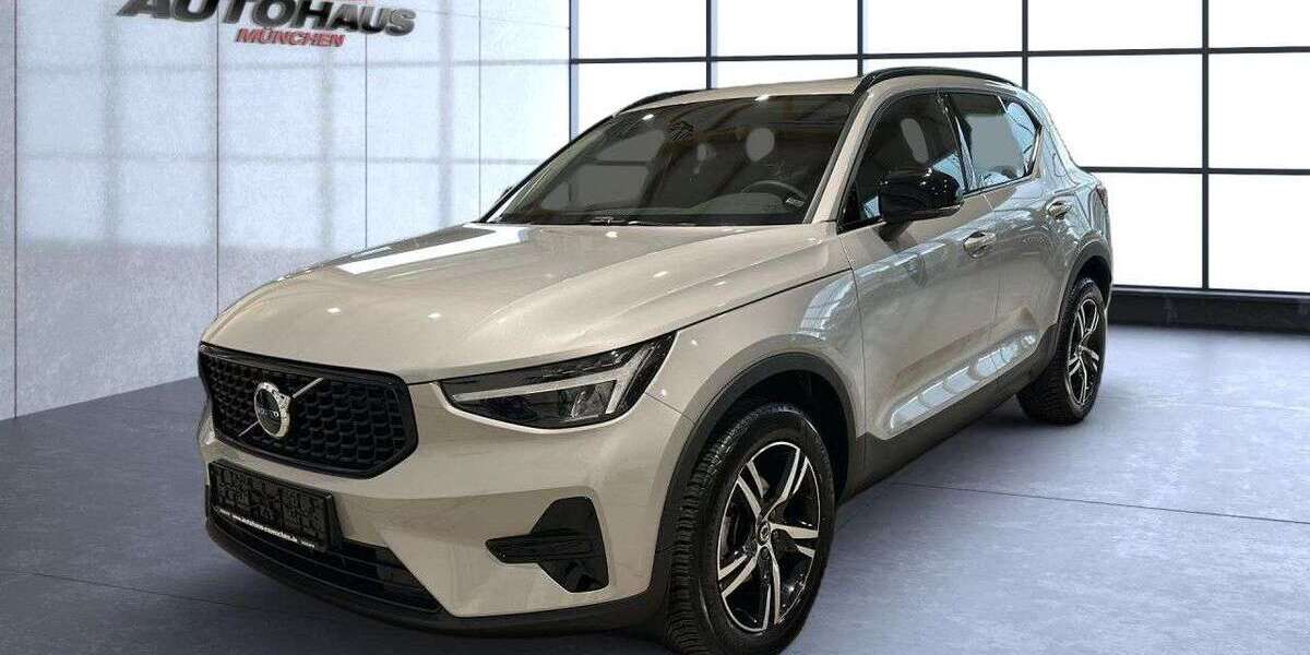 Volvo XC40 12.000 km 32.990 € München 81825