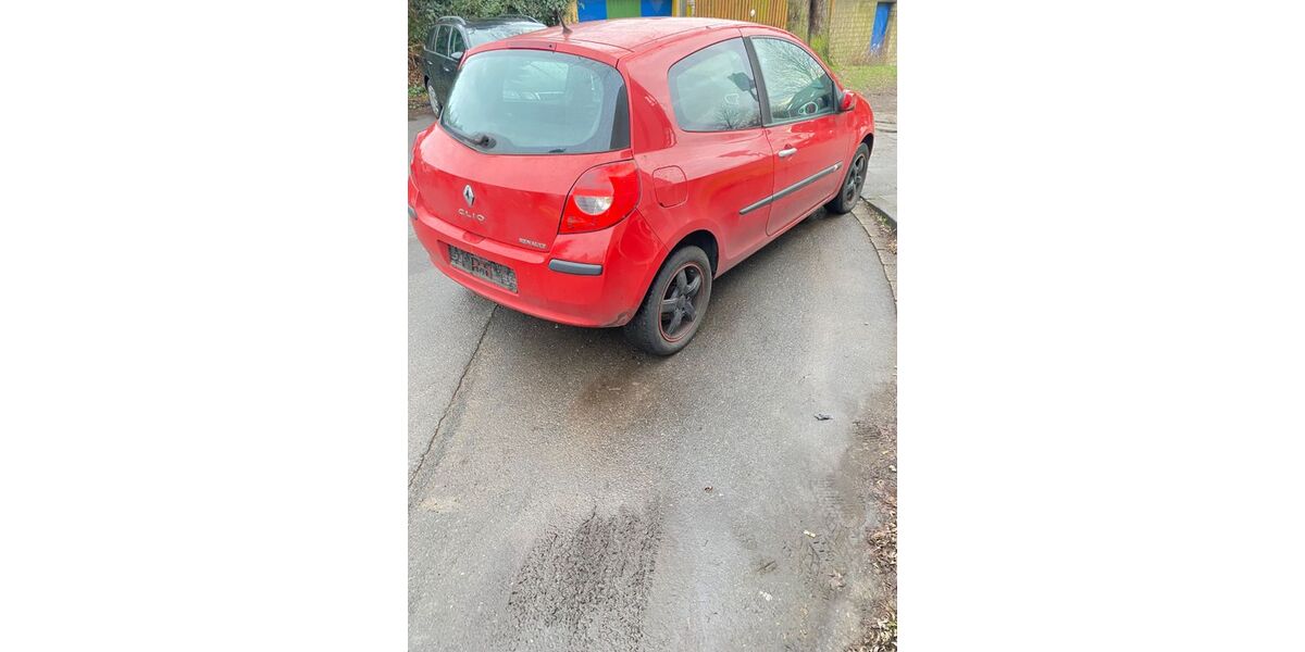 Renault Clio 306.000 km 1.200 &euro; Duisburg 47169