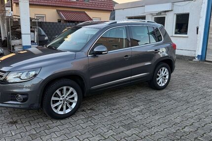 VW Tiguan 151.500 km 12.450 &euro; Bruchsal 76646