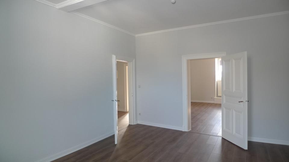 Etagenwohnung Trier - 4 Zimmer, 159 m&sup2;, 1.300&euro; | Angebot:25856356