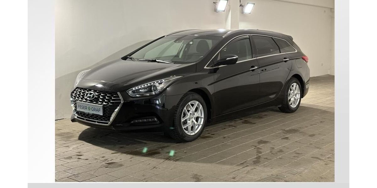 Hyundai i40 81.900 km 12.490 &euro; Schwabach 91126