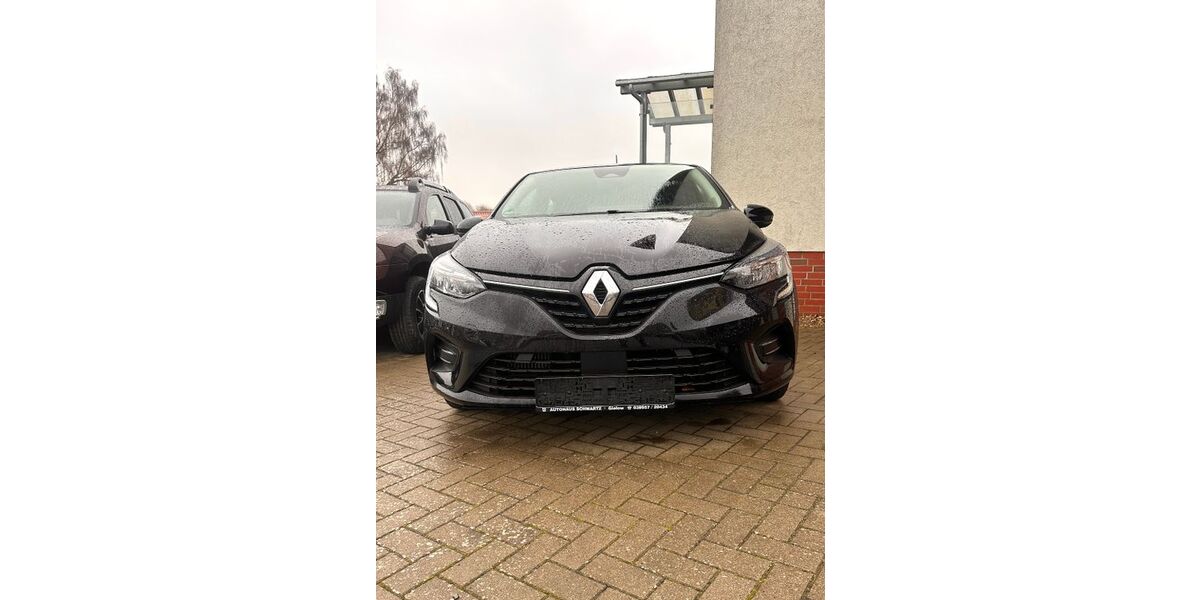 Renault Clio 27.100 km 11.990 &euro; Gielow 17139
