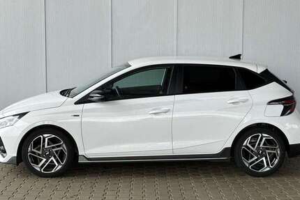 Hyundai i20 15.532 km 16.950 &euro; Stelle bei Hamburg 21435