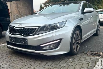 Kia Optima 267.000 km 7.300 € Duisburg 47137