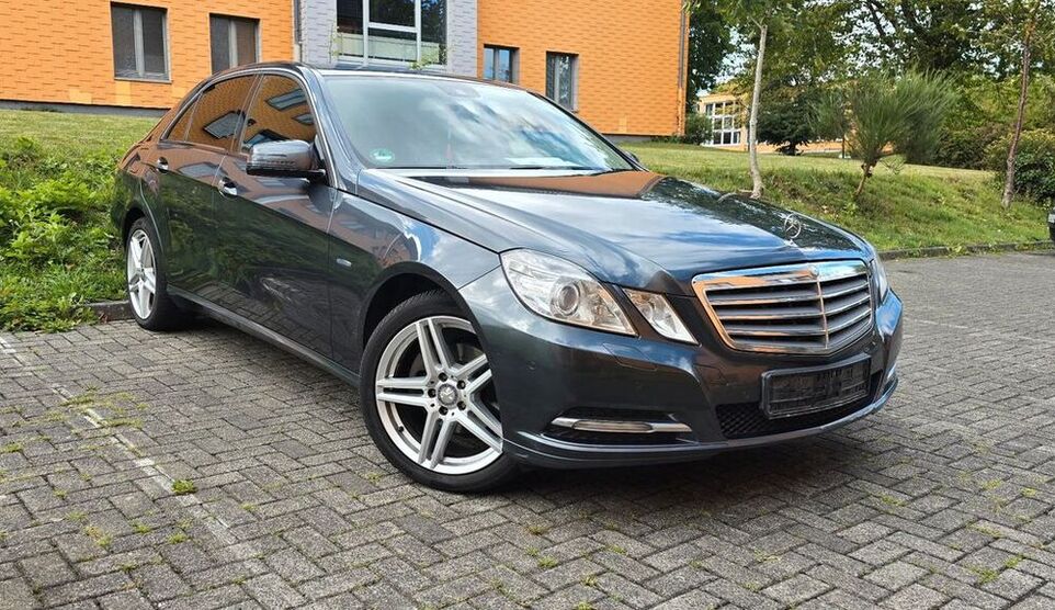 E 220