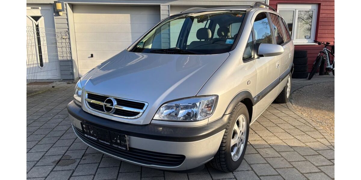 Opel Zafira 86.000 km 4.900 &euro; Staufen Im Breisgau 79219