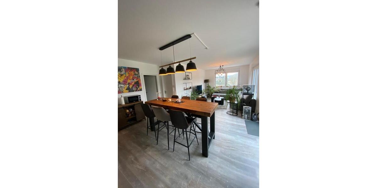 Moderne Penthouse-Wohnung mit Dachterrasse in Merzig zu vermieten 4 zimmer