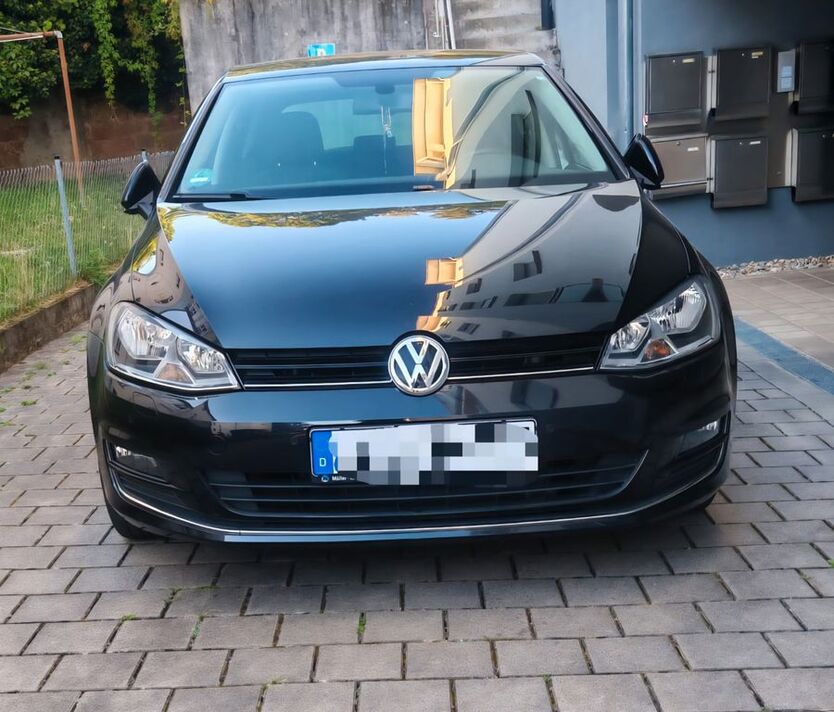 VW Golf 182.000 km 10.900 € Lahr 77933