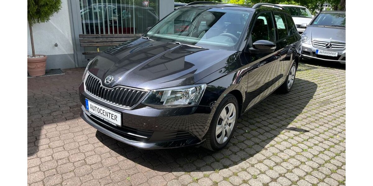 Skoda Fabia 69.000 km 8.900 &euro; Fürstenfeldbruck 82256