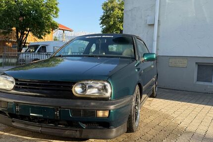 VW Golf 90.000 km 2.500 &euro; Oberaudorf 83080