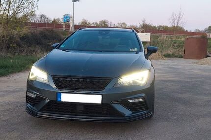 Seat Leon 86.000 km 22.900 &euro; Fredersdorf-Vogelsdorf 15370