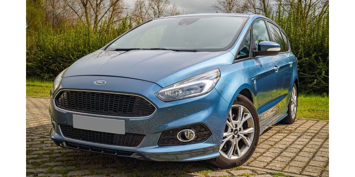 Ford S-Max 172.200 km 15.500 &euro; Oestrich-Winkel 65375