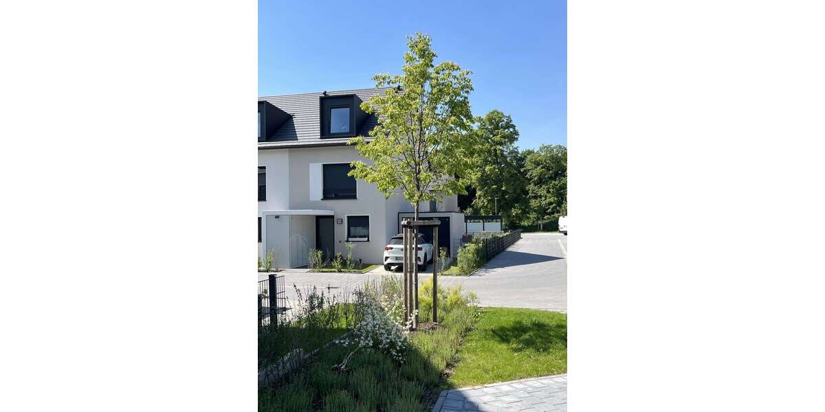 Wohnung zum Mieten in Kerpen Türnich 2.060 € 144.9 m² 5 zimmer