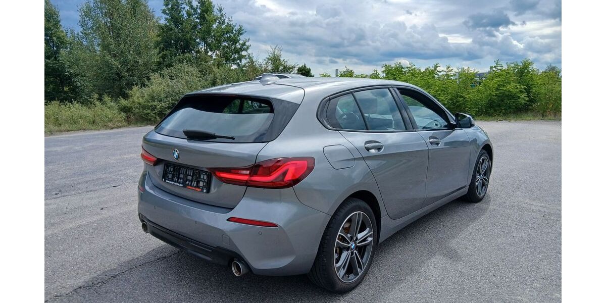 BMW 120 180.000 km 17.200 &euro; Mittenwalde 15749