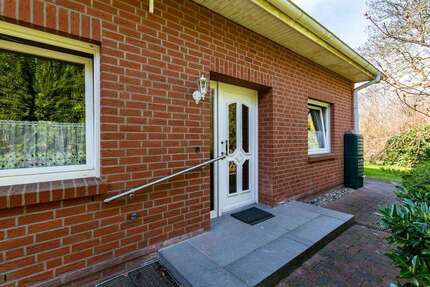 Haus zum Kaufen in Sassnitz 499.000 € 187 m² 8 zimmer