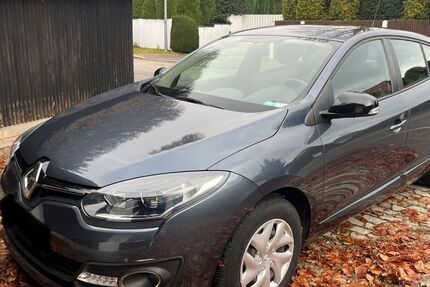 Renault Megane 36.000 km 8.600 &euro; München 80796
