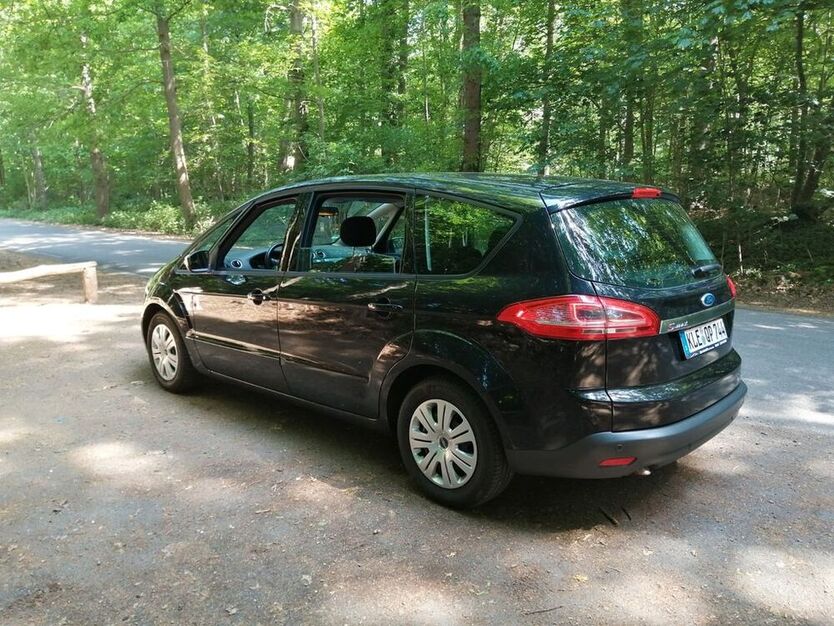S-Max