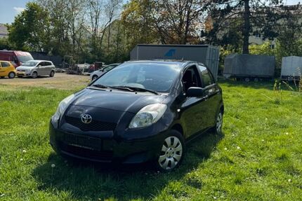 Toyota Yaris 152.800 km 4.490 &euro; Frankental 67227