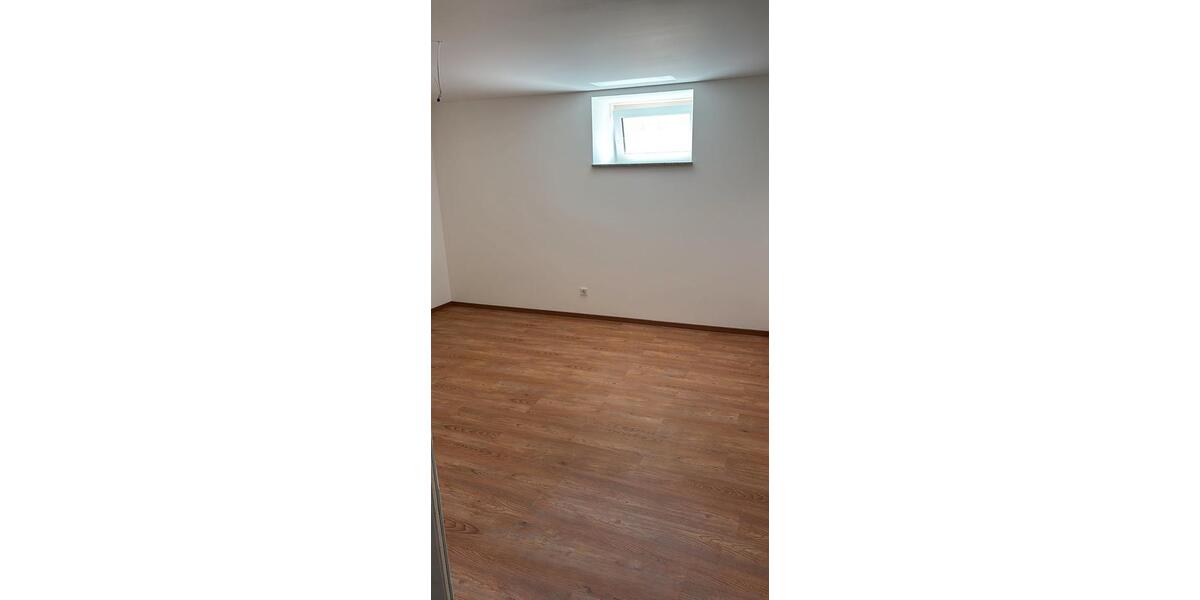 Erdgeschoßwohnung Nalbach - 3 Zimmer, 98 m&sup2;, 850&euro; | Angebot:26683700