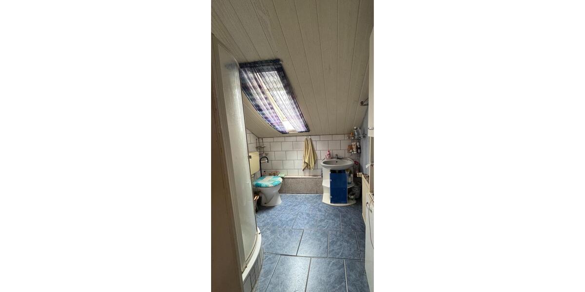 Einfamilienhaus Königslutter am Elm - 7 Zimmer, 220 m&sup2;, 179.000&euro; | Angebot:26301332