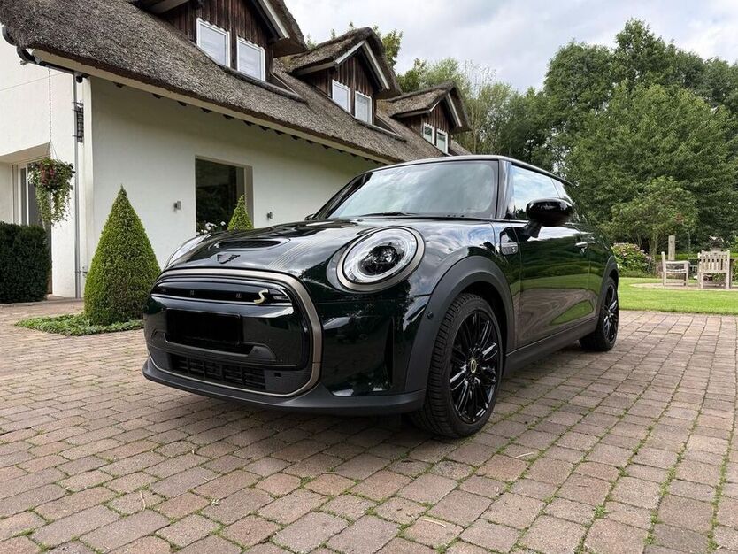 Cooper SE