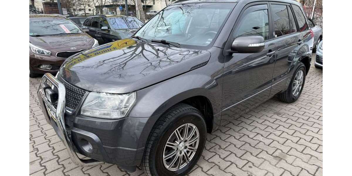 Suzuki Grand Vitara 110.000 km 9.650 &euro; Berlin 13407