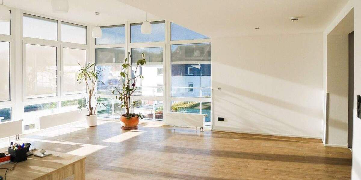 Etagenwohnung Engelskirchen Schnellenbach - 5 Zimmer, 200 m&sup2;, 1.850&euro; | Angebot:26656736
