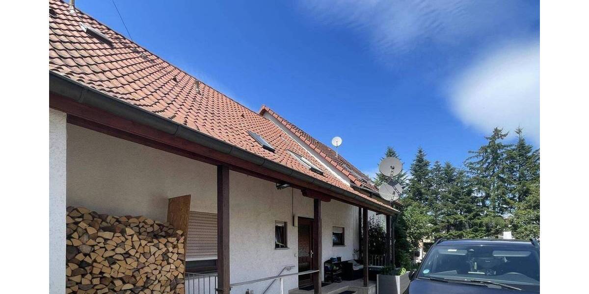 Mehrfamilienhaus, Wohnhaus Neuenburg - 8 Zimmer, 210 m&sup2;, 650.000&euro; | Angebot:25191296