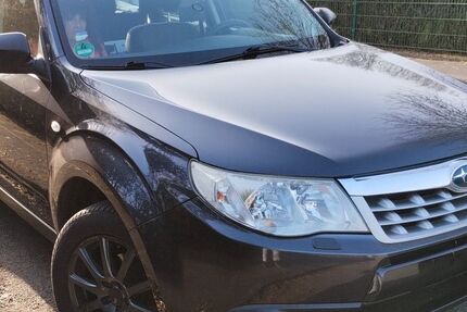Subaru Forester 189.000 km 12.600 &euro; Leverkusen 51379