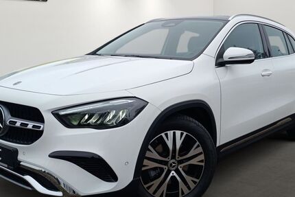 Mercedes-Benz GLA 180 13.900 km 38.450 &euro; Tauberbischofsheim 97941