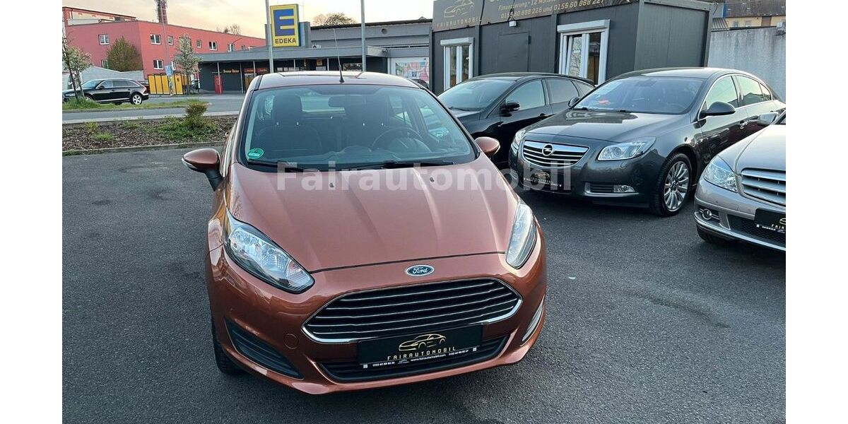 Ford Fiesta 111.928 km 5.899 &euro; Marktredwitz 95615