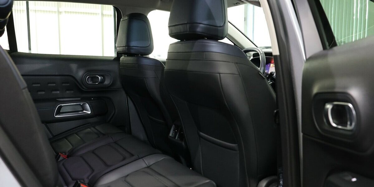 Citroen C5 Aircross MILD-HYBRID MAX S&S FULL-BLACK-PAKET 24.000 km 24.444 &euro; Hamm 59077