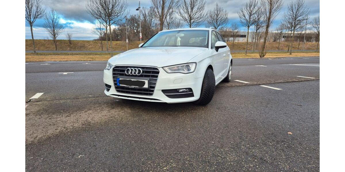 Audi A3 98.000 km 13.500 € Leipzig 04349