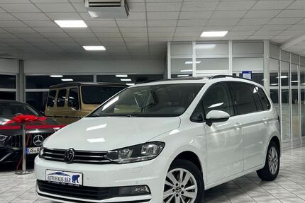 VW Touran 141.465 km 25.990 € Goslar 38644