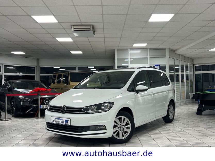 VW Touran 141.465 km 25.990 € Goslar 38644