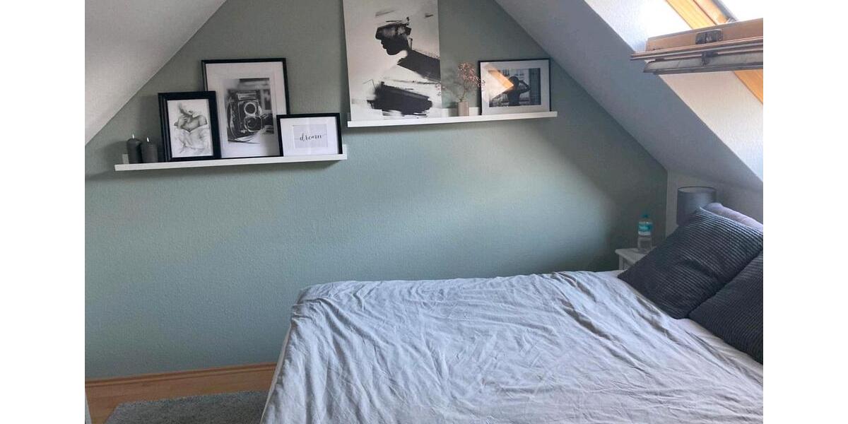 Dachgeschoßwohnung Minden Kuhlenkamp - 3.5 Zimmer, 90 m&sup2;, 890&euro; | Angebot:26317746