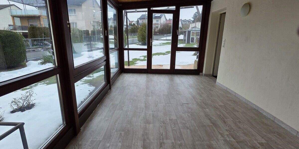 Mehrfamilienhaus, Wohnhaus Vellmar / Frommershausen Frommershausen - 6 Zimmer, 132 m&sup2;, 299.000&euro; | Angebot:25276828