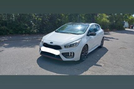 Kia pro ceed / ProCeed 125.000 km 9.500 &euro; Sindelfingen 71069