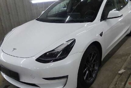 Tesla Model 3 82.000 km 25.250 &euro; Kirchberg/Untermitterdorf 94259