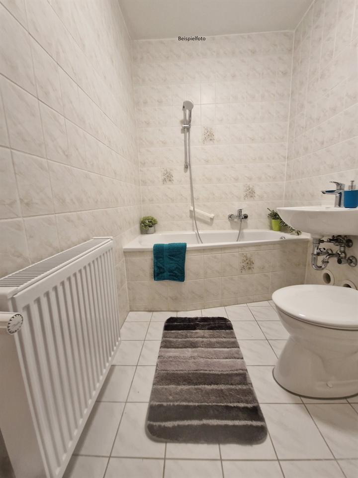 ***Aktion - 3 Monate Kaltmietfrei - 3 - Raumwohnung mit Balkon, Am Sportpark 12 sofort verfügbar! zimmer